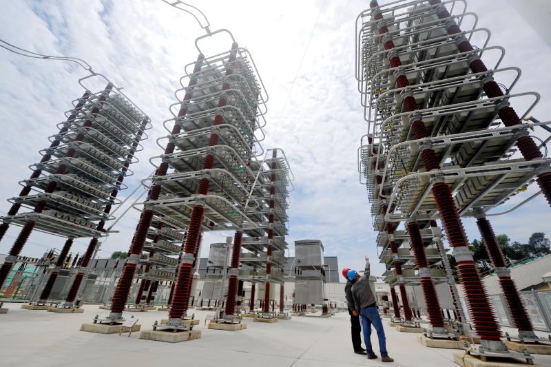 雅湖直流工程800千伏特高压换流站500千伏交流系统带电