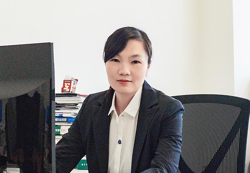 国网巾帼建功标兵王英英找到属于自己的人生舞台