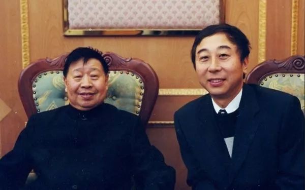 马东我的父亲马季在那年离开了我