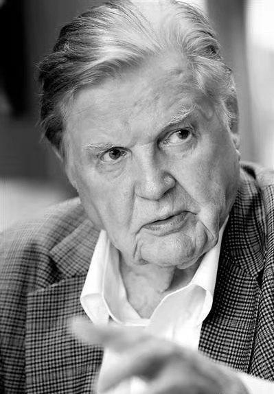 　　△罗伯特·蒙代尔（1932 —2021）