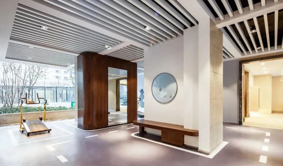 原来融创龙湖东原的架空层都是这样做的