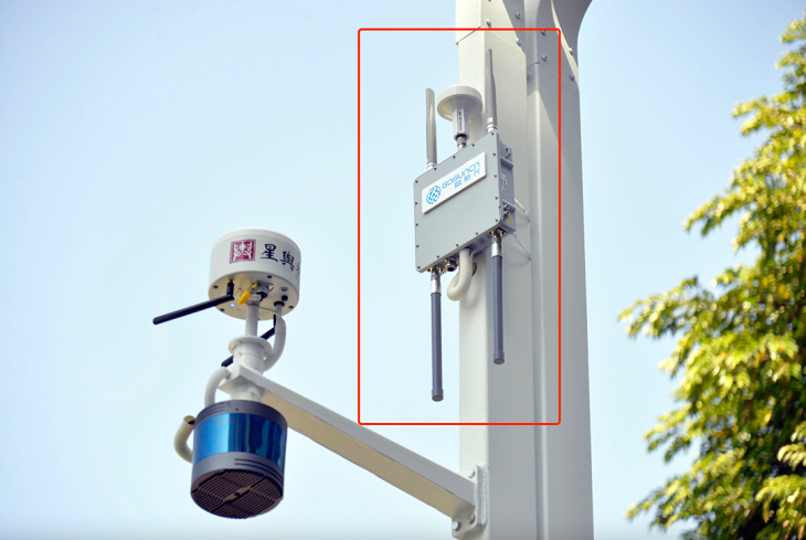 图/高新兴zlits 7900型车联网路侧单元