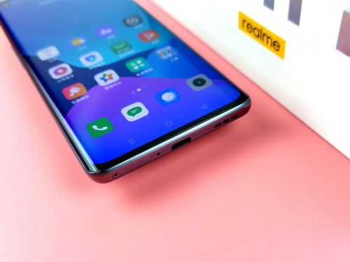 三星x7为什么打不开了realme真我X7 Pro至尊版评测：同价位首款曲面屏 视觉体验更出众_https://www.jmylbn.com_新闻资讯_第8张