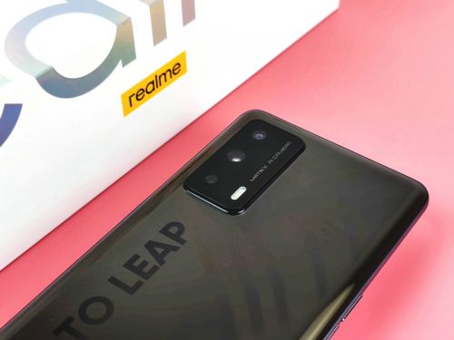 三星x7为什么打不开了realme真我X7 Pro至尊版评测：同价位首款曲面屏 视觉体验更出众_https://www.jmylbn.com_新闻资讯_第15张