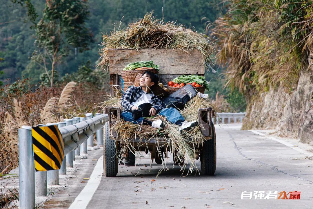 致敬劳动者|你努力去赢的样子，真美！