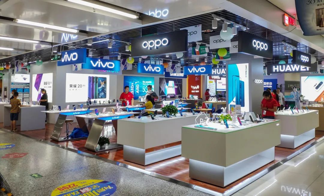 一个月卖47亿过气手机没有放过快手