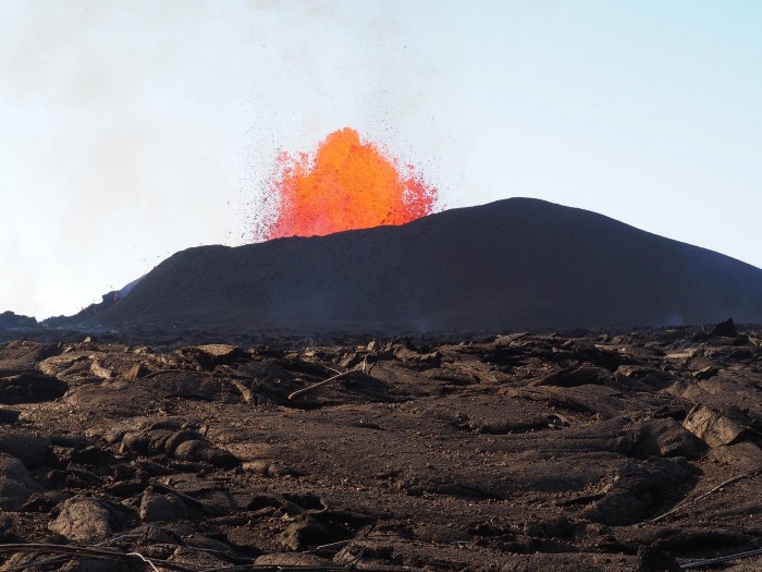 利用岩浆粘度的早期指标可以预测火山的爆发方式