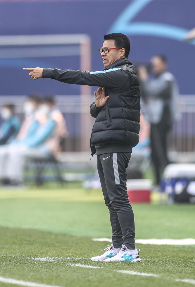 吴金贵被青蛙演唱会骚扰后我们谈谈本赛季中超换帅的可能