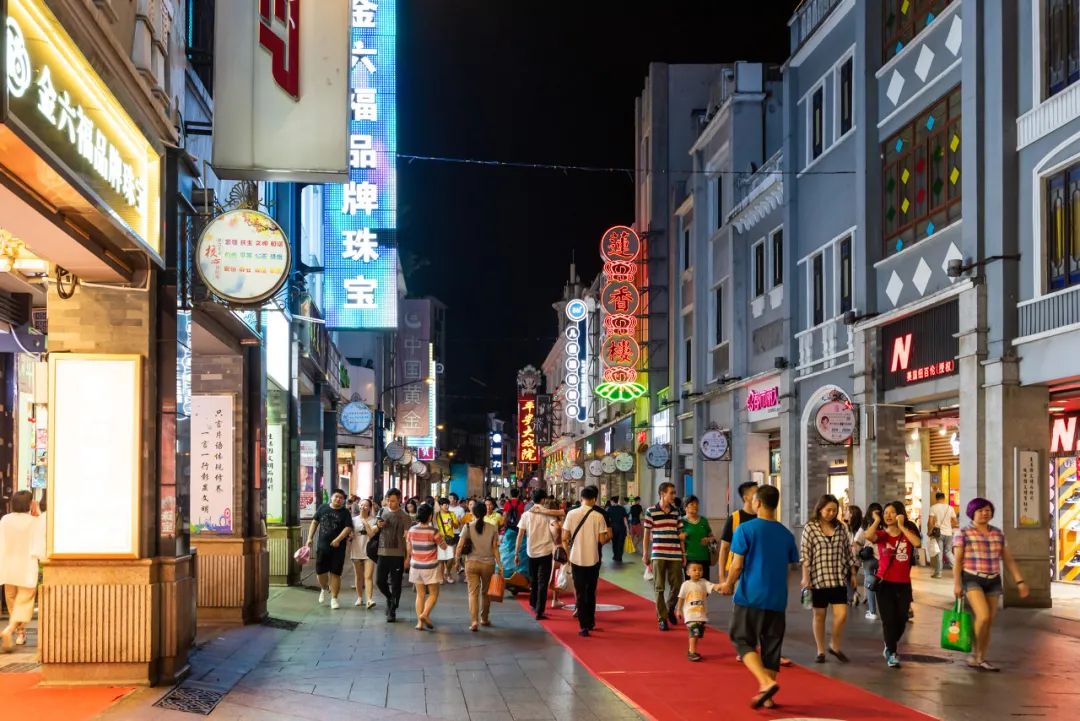 图|广州上下九步行街(图源:图虫创意)