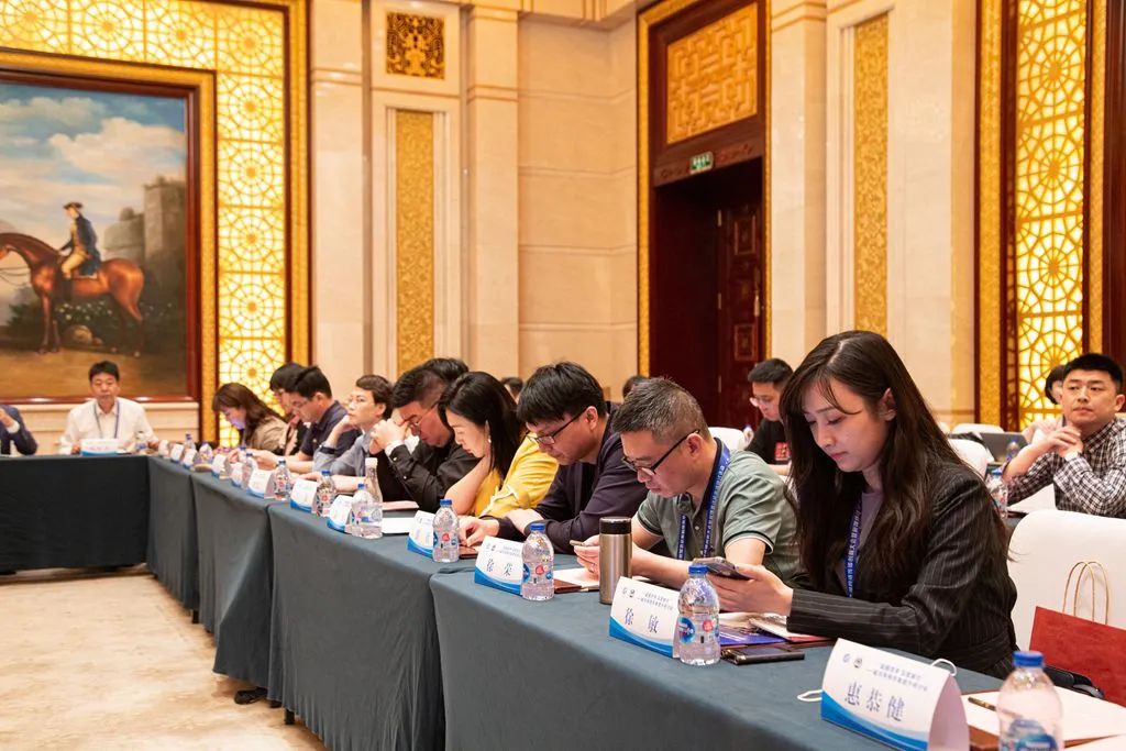 中心总监张寅鸿,江苏广播电视台无锡站徐恺言,南京市委网信办周月琴