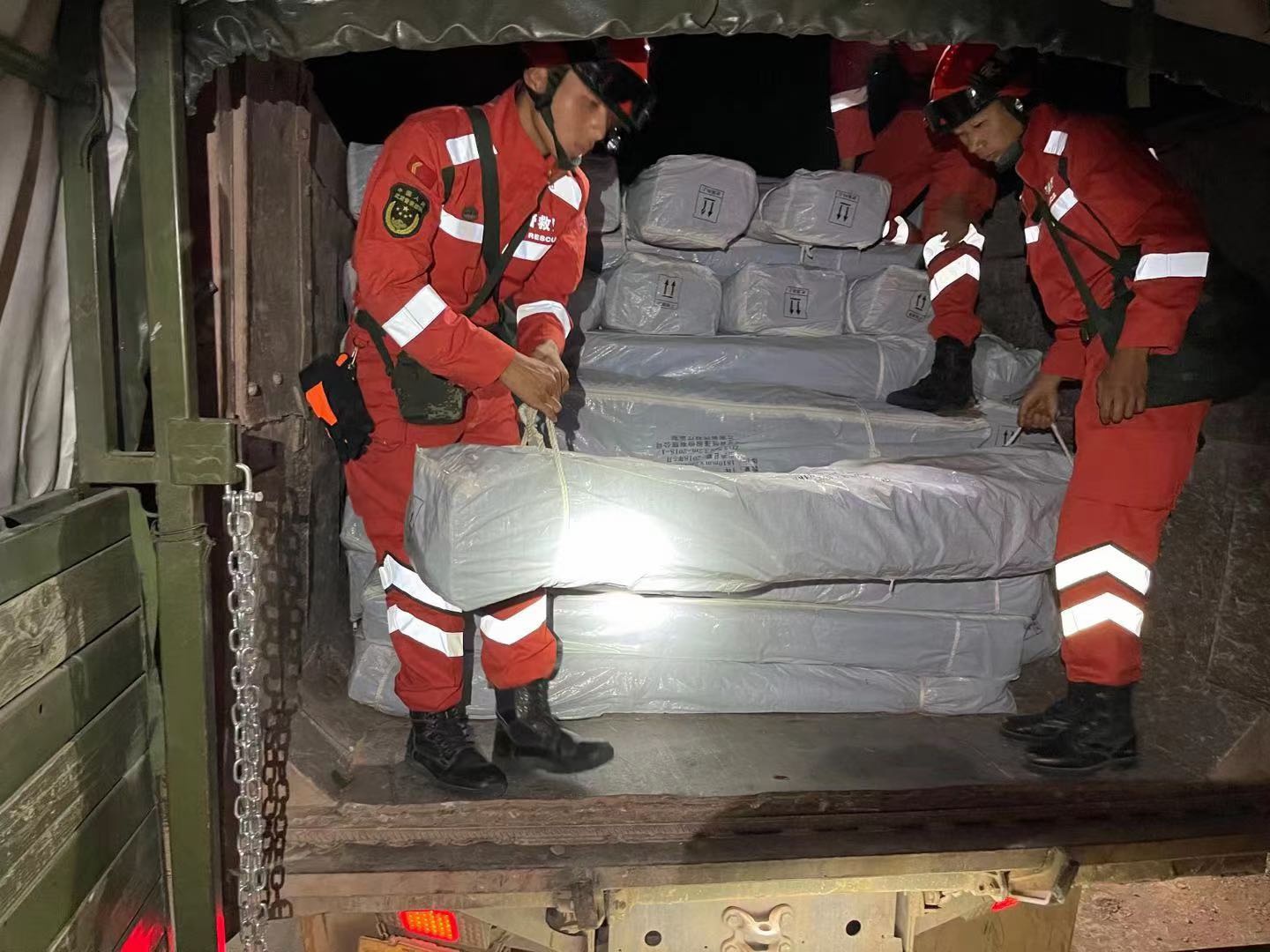 图片由武警部队政治工作部宣传局提供