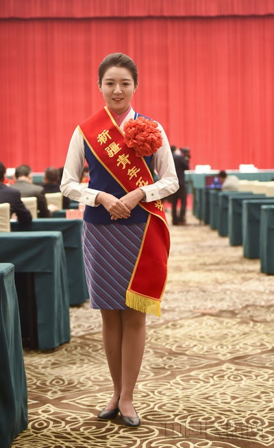 南航乘务长赵燕这是一场跨越1400公里的生命速递