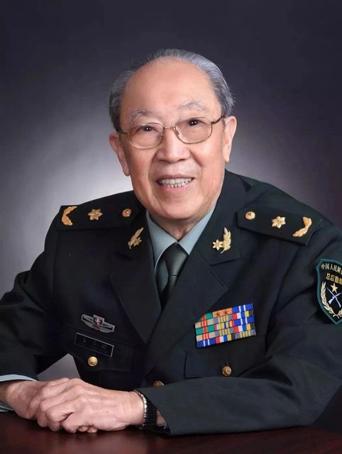 吴孟超院士:救了1.6万人,创下肝胆外科无数个第一