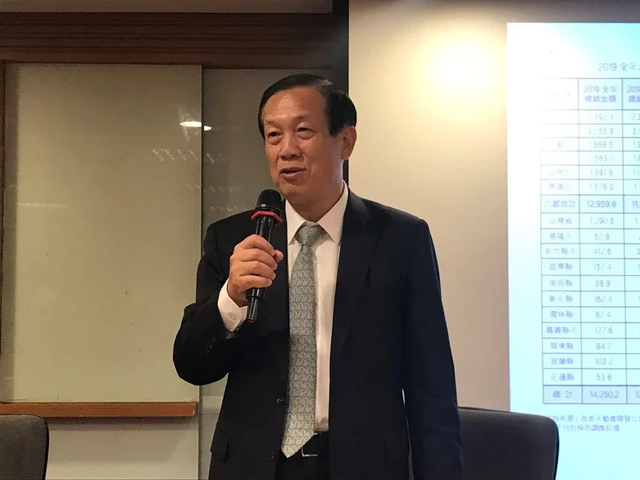 台湾商会理事长呼吁采购大陆疫苗：多数台商朋友早打了，很OK