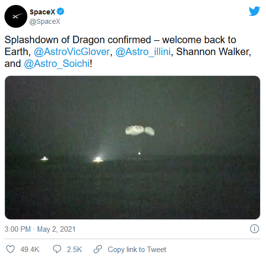 美国完成首次商业载人飞行 SpaceX宇航员返回地球