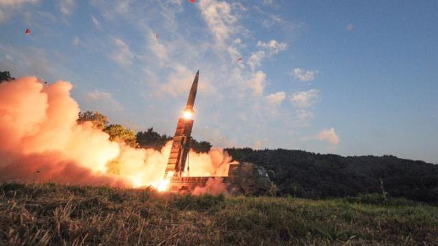 美国解除韩国导弹800公里射程限制，朝中社刊文：无耻的双重做法
