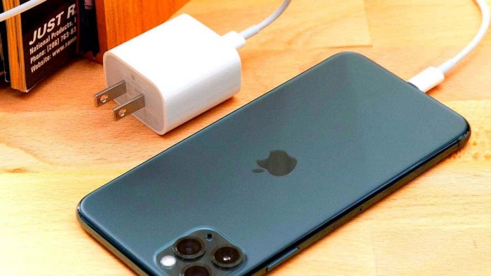 苹果败诉 要为一巴西iPhone 12用户免费提供充电器