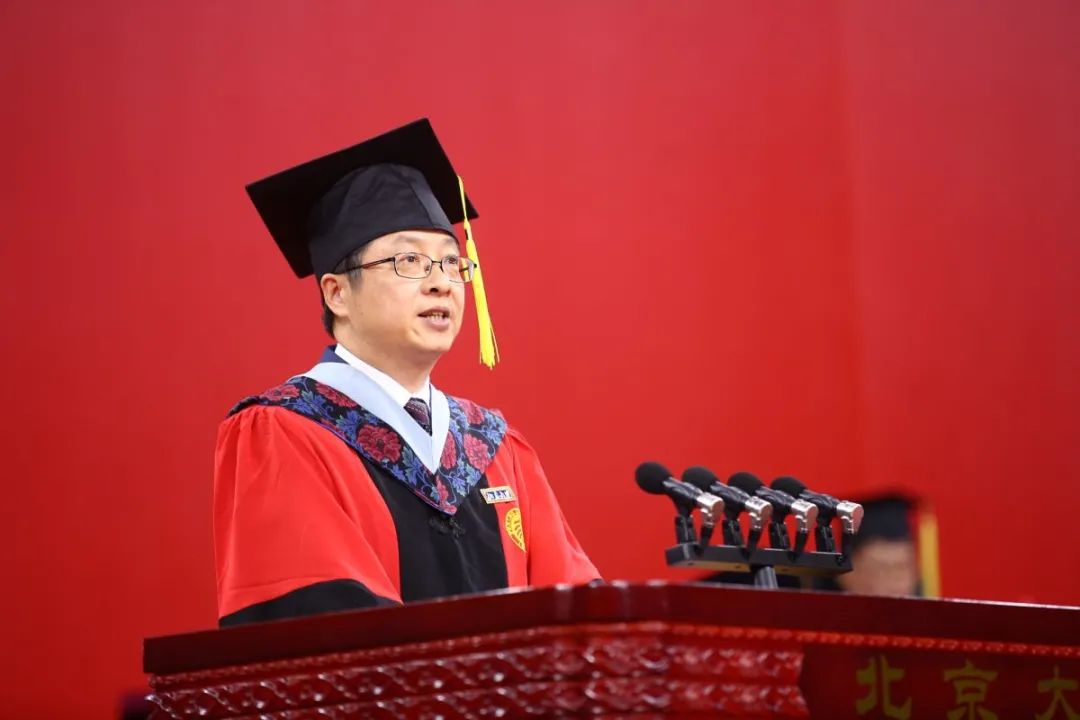 △教师代表、信息科学技术学院教授 胡振江