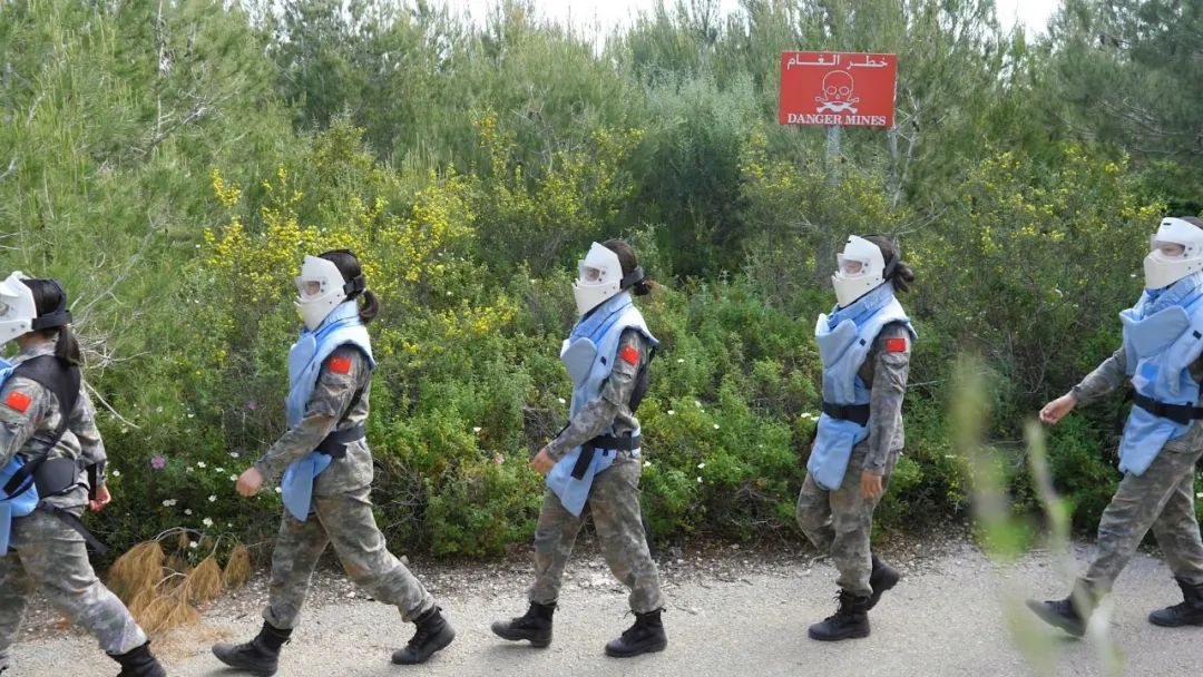 维和工兵原创mv蓝盔女兵勇者无畏