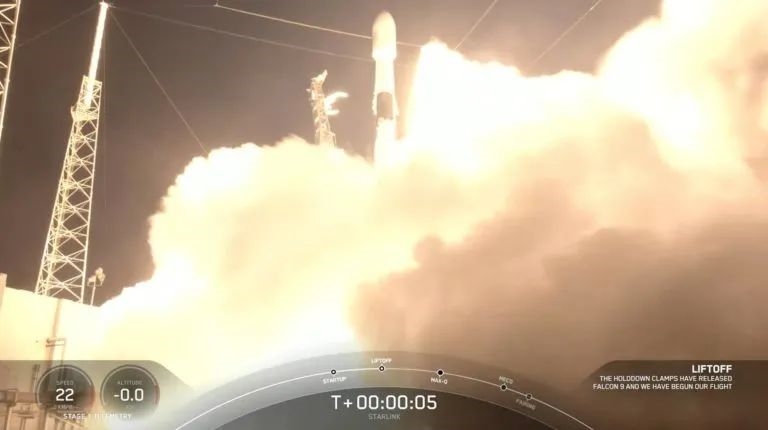 一枚猎鹰9火箭已经第10次成功完成发射回收任务