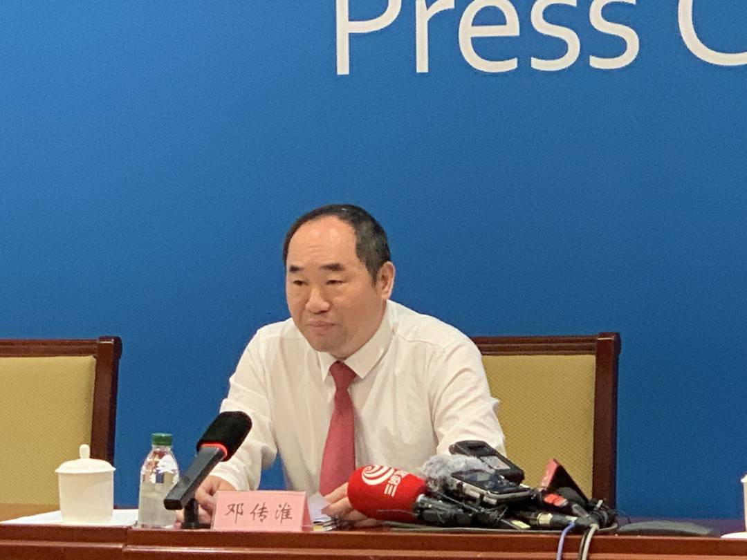 教育部发现学生存在被孤立排挤等情形应及时干预