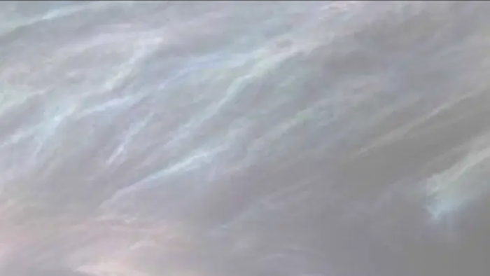 令人惊叹：NASA“好奇号”拍下火星“珍珠之母”云照片