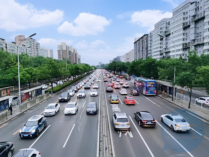 柴油泥头车大量涌入，倒逼纯电动泥头车退出深圳市场