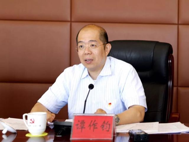 大连市委书记谭作钧已任国务院国资委副主任