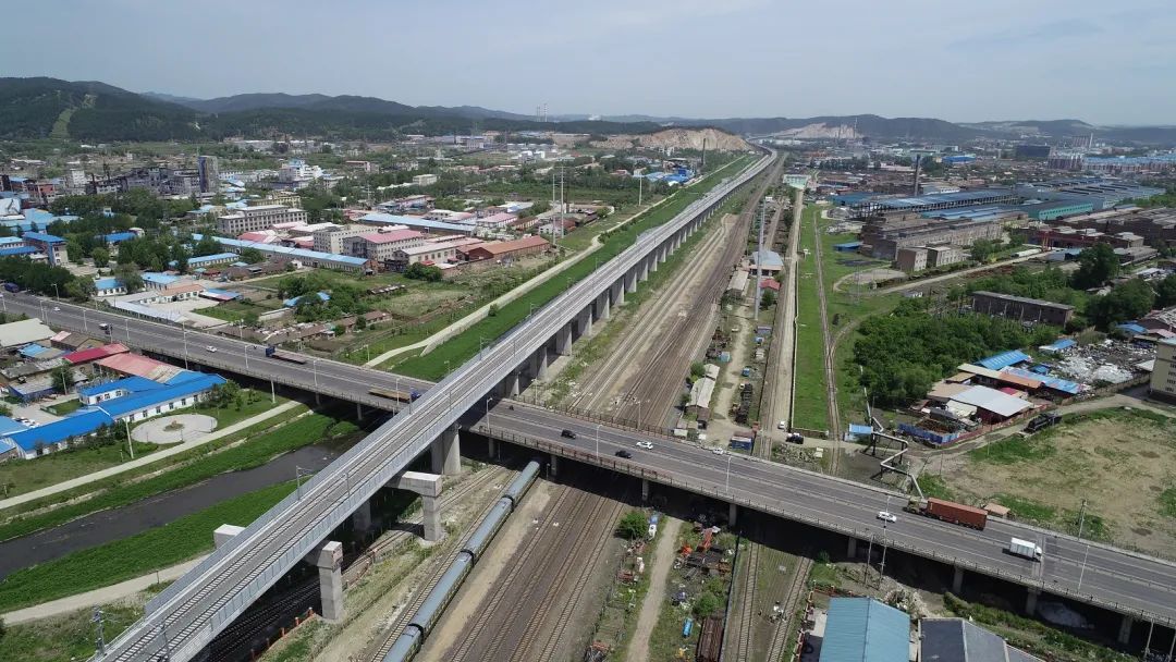 牡敦高铁图片