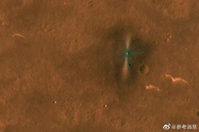NASA飞行器拍到了祝融号，科学家叹：在火星上开车似乎很顺利