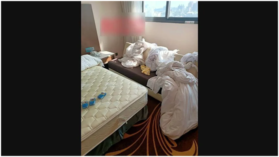 撕床单、垃圾满地48名诈骗犯被驱逐回台，搞乱防疫旅馆。图自台媒
