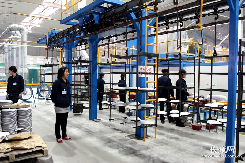 搪瓷生产线.2020年铸铁搪瓷炊具产量为30208吨,销售收入58072.