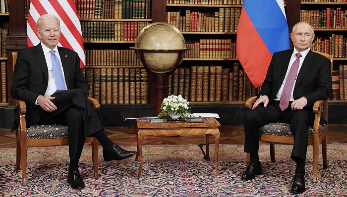 拜登称俄罗斯无意与美开展“新冷战”，还送给普京这两样礼物