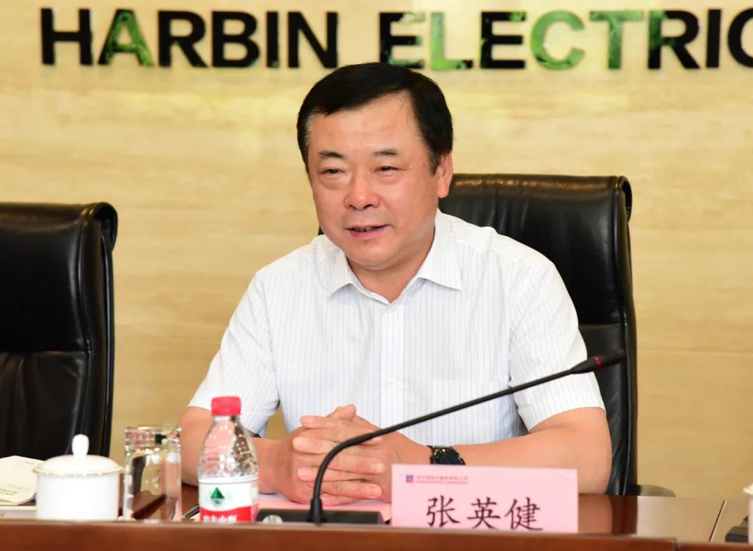 斯泽夫接待成都市新都区委副书记区长王忠诚一行