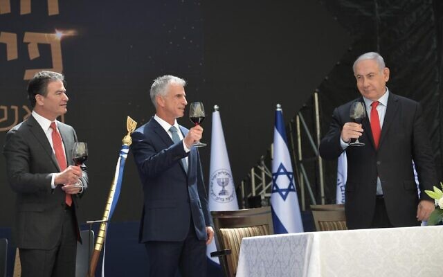 △2021年6月1日，以色列总理内塔尼亚胡、大卫·巴尼亚和尤西·科恩。