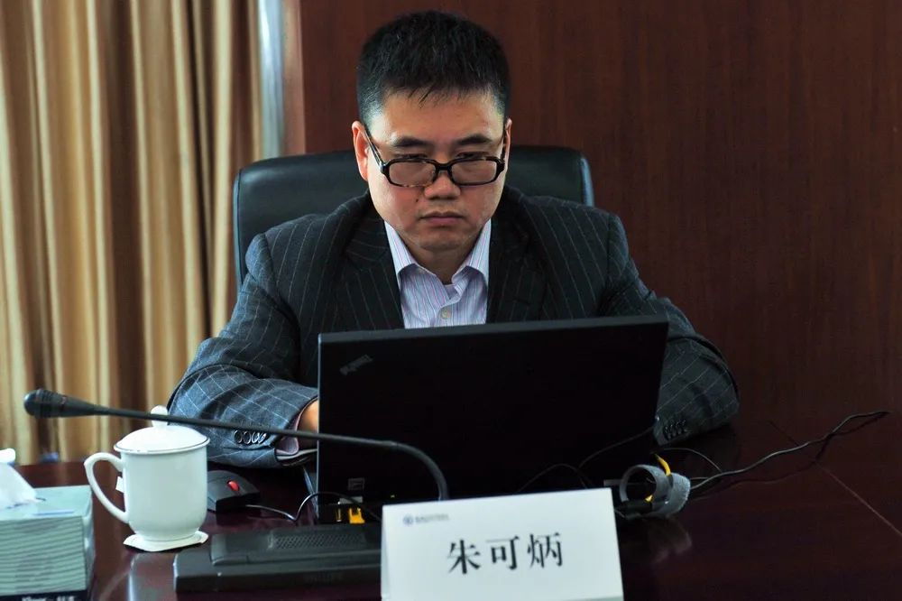 朱可炳跨界到运营商行业,担任中国联通集团总会计师一职,当时他才43岁