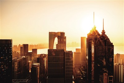 苏州2025年gdp多少_最“失落”的新一线城市,GDP破万亿,却连特大城市都不是