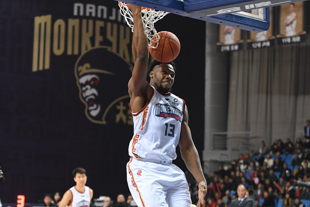 名记:前绿军球员亚布塞莱签约皇家马德里