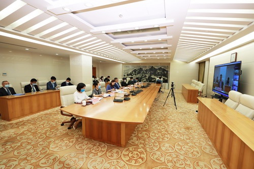 外交部副部长乐玉成同哈萨克斯坦第一副外长努雷舍夫举行中哈安全合作