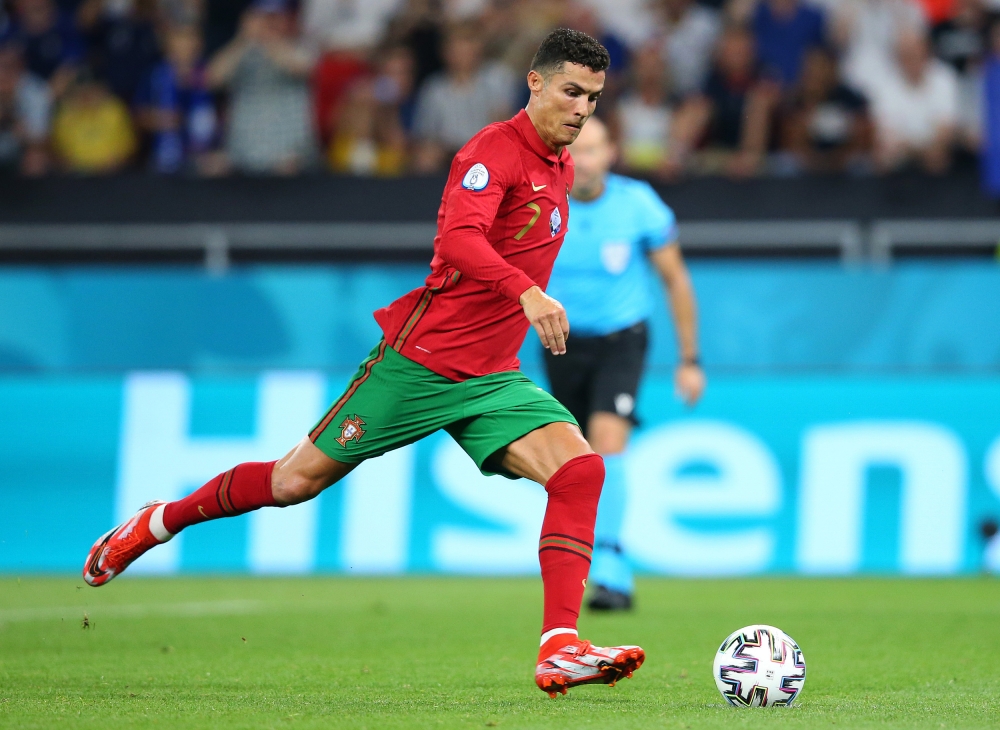 这其中包括欧洲杯,皇马,葡萄牙国家队,欧洲杯预选赛,国家队历史,欧洲