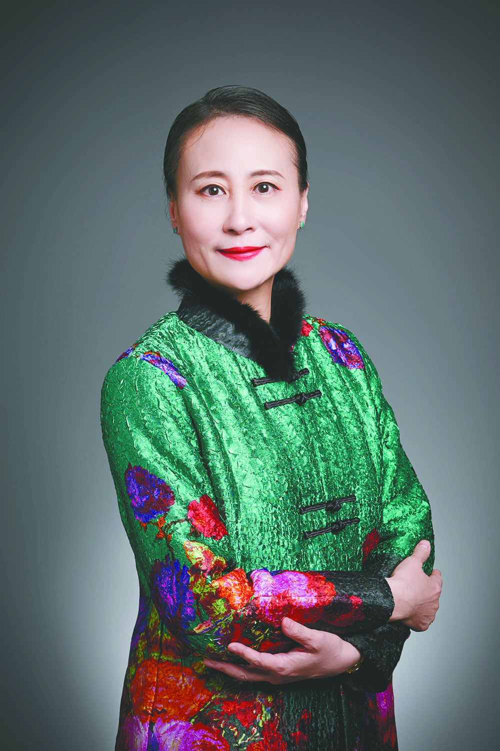 足尖绽放百年风华|宝塔山_新浪财经_新浪网