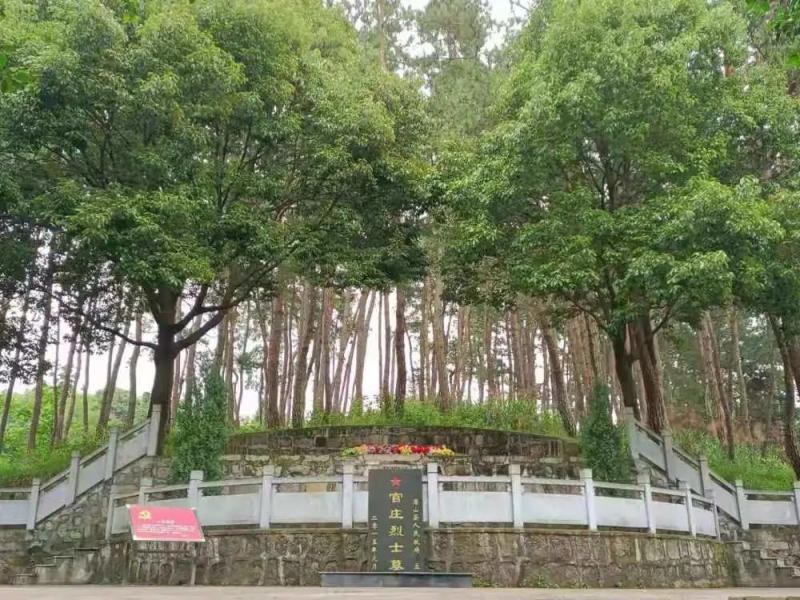 潜山官庄烈士墓.新华社记者&nbsp;黄博涵&nbsp;摄