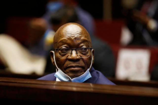 因蔑视法庭，深陷腐败指控的南非前总统被判入狱15个月