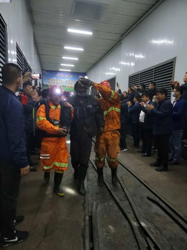 黑龙江鸡西煤矿“6·5”事故8名被困矿工全部升井