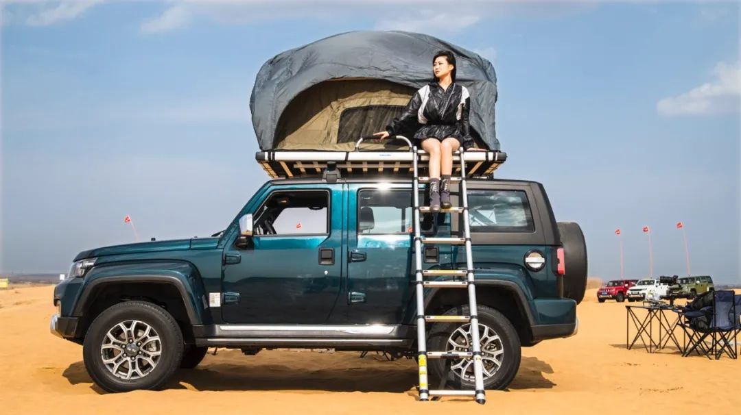 越野人的字典里没有躺平