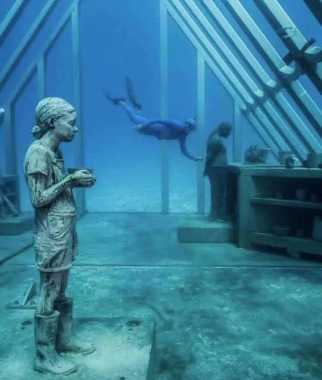 图源：ins@moua_museum_of_underwater_art