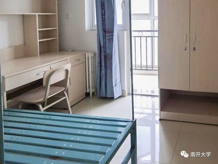 整洁的宿舍吧~毕业之际,南开大学向全体毕业生发出了"文明离校"的倡议