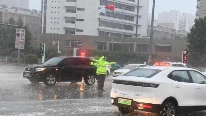 △《新闻联播》：华北地区遭遇入汛以来最强降雨