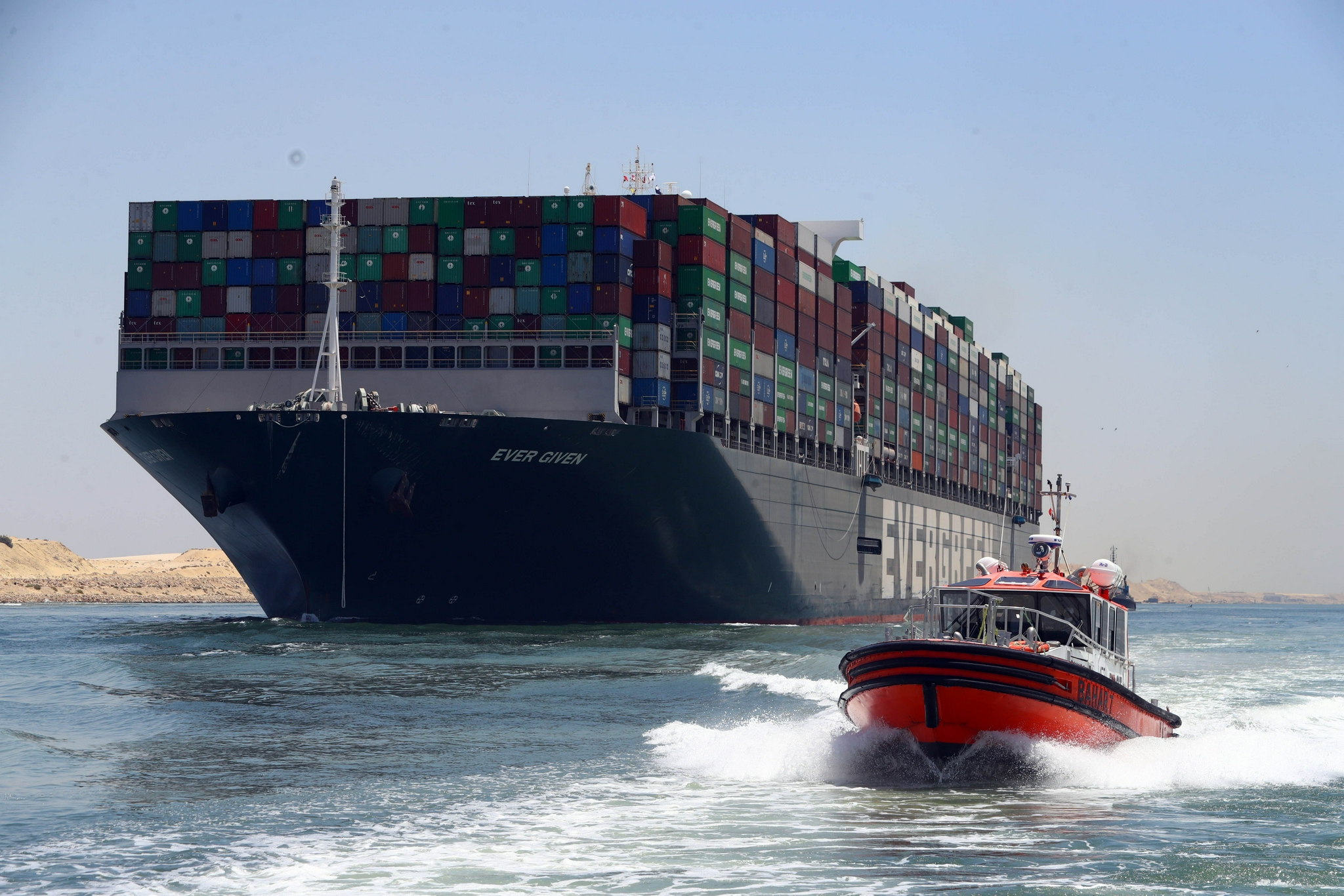 【环球财经】埃及苏伊士运河收入创新高 达58.4亿美元_新浪财经_新浪