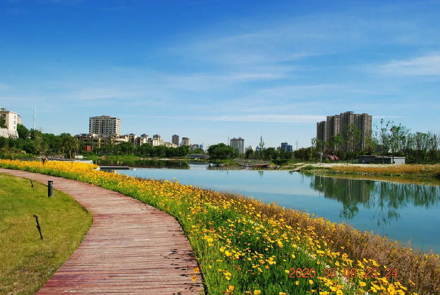 其中,先导工程包括十七户湿地公园和大寨闸公园,建设项目主要包括水利